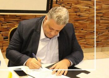 «بريميوم دياجنوستيكس» تعلن تعيين مستشار مالي لإنشاء شركة قابضة وطرحها أوليًا في بورصة دبي أوالسعودية