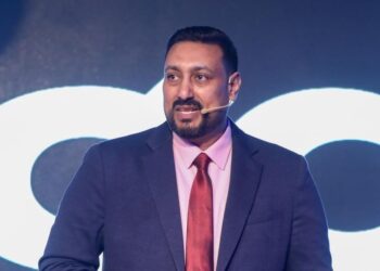 عاصم فاضل: العلمين الجديدة ستكون مدينة فريدة بتعداد مليوني علي أفضل شواطئ البحر المتوسط