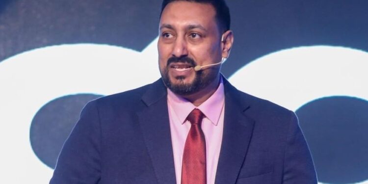 عاصم فاضل: العلمين الجديدة ستكون مدينة فريدة بتعداد مليوني علي أفضل شواطئ البحر المتوسط