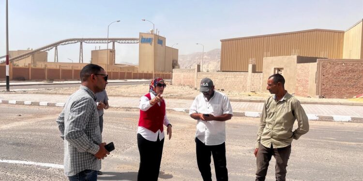 وزير الإسكان: رؤساء أجهزة مدن السويس والشيخ زايد والشروق يتفقدون أعمال رفع الكفاءة والتطوير