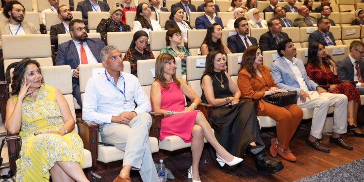 وزارة التخطيط والتنمية الاقتصادية تطلق النسخة الثالثة من برنامج التعليم التنفيذي في الجونة بالشراكة مع مؤسسة ساويرس للتنمية الاجتماعية وكلية بوث لإدارة الأعمال بجامعة شيكاغو