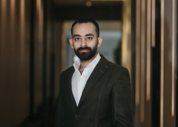 م . أحمد قدري الرئيس التنفيذى لشركة SAK للتطوير العقارى: القطاع العقاري في مصر قوي وراسخ وواجه عشرات الأزمات منذ الأزمة المالية في 2008 ولا يجب أن يصنف بالبنوك كقطاع عالي المخاطر