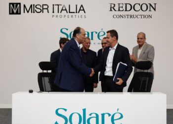 «مصر إيطاليا العقارية» تحتفل بـتوقيع اتفاقية مع «ريدكون للتعمير» بقيمة 1.3 مليار جنيه لإسناد أعمال المقاولات والإنشاءات في مشروع «سولاري» رأس الحكمة