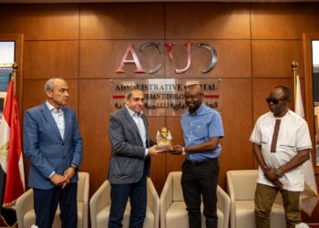 استعدادًا لتطبيق نفس النموذج .. وفد من جمهورية زيمبابوي يزور «العاصمة الإدارية الجديدة» ويطلّع على آخر إنجازاتها