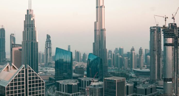 بيوت يصدر تقرير السوق العقاري للمبيعات والإيجار في دبي في النصف الأول 2024