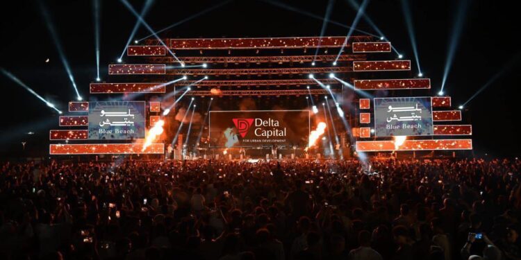 استعراضات مميزة وتفاعل كبير مع النجم «حكيم» في حفل عملاء «دلتا كابيتال» بـ «Luxury Beach»