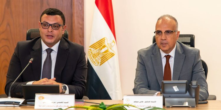 وزيرا الإسكان والري يبحثان عدداً من الموضوعات المشتركة .. وسبل تعزيز التعاون بين الوزارتين