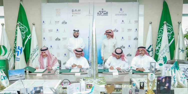 «المملكة القابضة» و«سمو القابضة» تؤسسان صندوقاً بـ6.8 مليار ريال للاستحواذ على أطول برج بالعالم