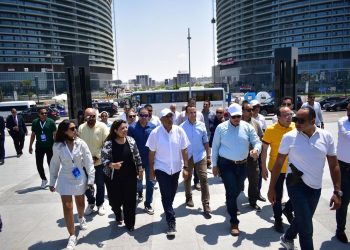 بصحبة وزير الإسكان وعدد من المسؤولين.. «رئيس الوزراء» يتفقد أحدث مشروعات مدينة العلمين ويزور نورث سكوير مول