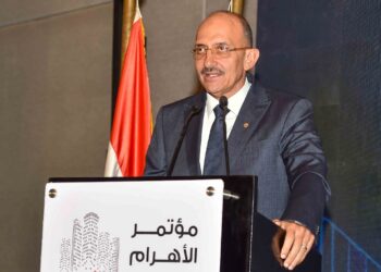 علاء فكرى مقرر عام مؤتمر الأهرام العقاري الرابع: تصدير العقار والتسويق الجيد لفرص الاستثمار وتكرار تجربه المطور العام أهم توصيات المؤتمر