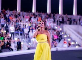 حفل كامل العدد وحضور جماهيري عربي وخليجي .. ديانا حداد تبهر جمهور حفلها بمهرجان العلمين