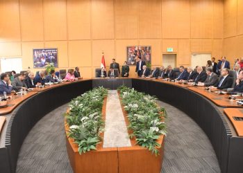 وزير الإسكان يعقد اجتماعه الدوري مع أعضاء البرلمان بمجلسيه «النواب والشيوخ» لبحث مطالب دوائرهم