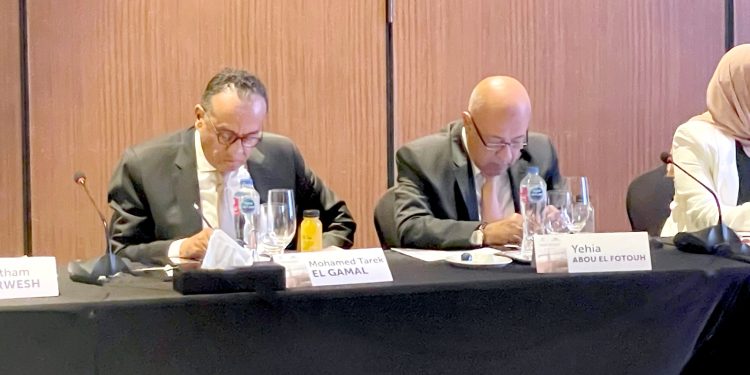 طارق الجمال خلال المائدة المستديرة لجمعية رجال الاعمال: مساندة البنوك وتوسع الشركات فى التكنولوجيا والإستدامة عوامل تزيد من فرص مصر فى تصدير الخدمات