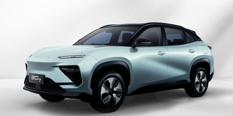 شيري تستعد لدخول عالم السيارات الكهربائية مع إطلاق سيارة Chery EQ7 في السوق المصري