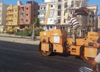 رئيس جهاز مدينة دمياط الجديدة يتفقد أعمال إحلال وإعادة تأهيل المرافق بالمنطقة الصناعية وصيانة الطرق