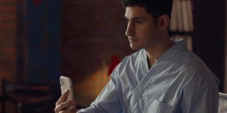 استعدادًا لطرحه في سينمات أوروبا ..اطلاق الإعلان الرسمي لفيلم in camera بطولة أمير المصري