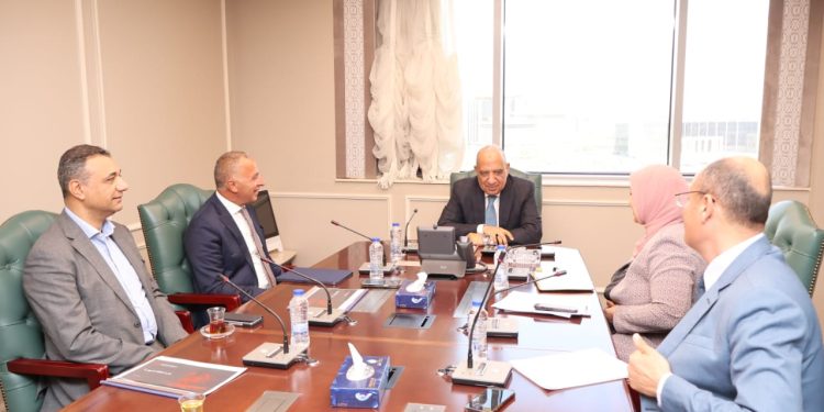 وزير الكهرباء يبحث مع مجموعة «السويدي اليكتريك» التعاون فى مجالات خفض الفاقد وتوزيع الكهرباء وموقف مشروعات الشركة في قطاع الكهرباء والطاقة المتجددة