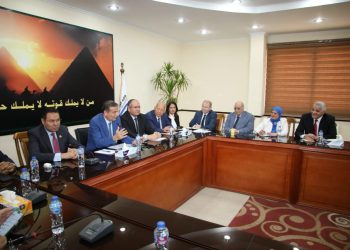 وزير الزراعة يؤكد للمصدرين العمل على إزالة كل معوقات التصدير