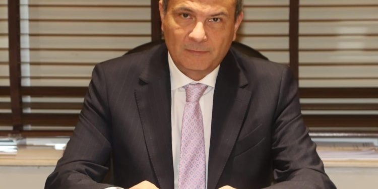 «الزراعة» تطلق حملة مكبرة لدعم المزارعين في مكافحة آفات المحاصيل الزراعية.. و«الارشاد الزراعي» تنفذ 16 ندوة حول تحسين عمليات الري