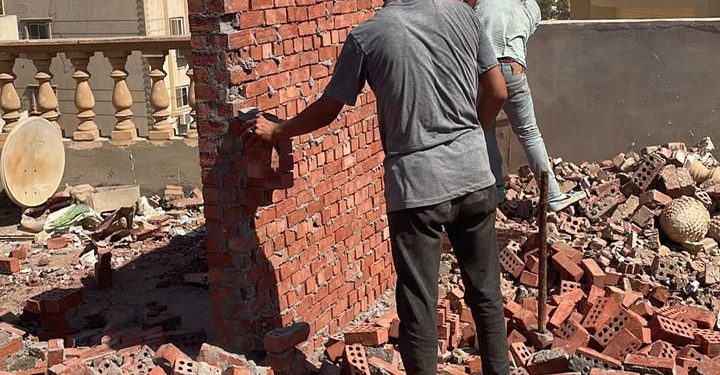 الإسكان: إزالة عدة مخالفات بناء وظواهر عشوائية بمدينتي الشيخ زايد و6 أكتوبر