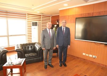 وزارة الصناعة: اتاحة فرص صناعية متميزة بمحافظة المنيا .. و تخصيص مصانع في مجالات كربونات الكالسيوم ومواد البناء والرخام والجرانيت ومصانع الطوب الرملي