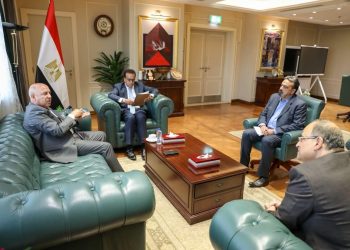 تنفيذا لتكليفات السيد الرئيس عبد الفتاح السيسي بدعم التنمية الصناعية وتوطين صناعة الدواء