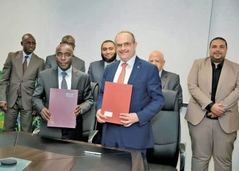 المقاولون العرب توقع عقد إنشاء 6 محطات لمعالجة مياه الصرف الصحي بكوت ديفوار   