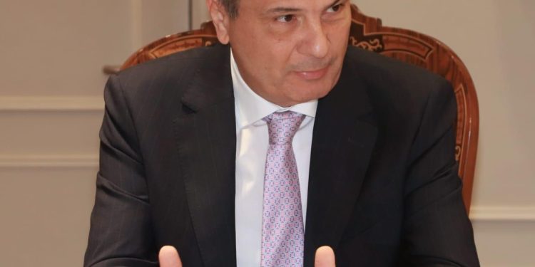 وزير الزراعة يعلن فتح السوق الكوستاريكي أمام صادرات مصر من البصل الطازج