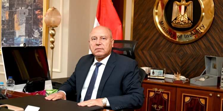 نائب رئيس مجلس الوزراء للتنمية الصناعية يوافق على اعتماد مصلحة الكفاية الإنتاجية والتدريب المهني نتيجة دبلوم التلمذة الصناعية الدور الثاني أغسطس 2024 بنسبة نجاح 95.5%