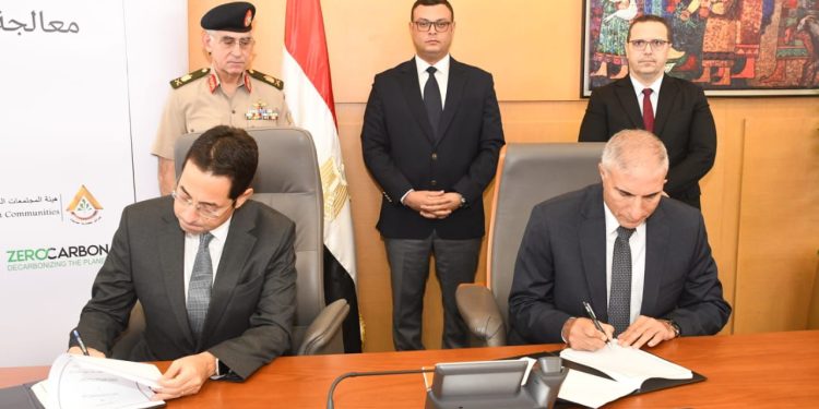 بين «المجتمعات العمرانية» وشركة «زيرو كاربون» .. وزير الإسكان يشهد توقيع بروتوكول تعاون بشأن تدوير مخلفات البناء والهدم ونواتج الحفر بالمدن الجديدة