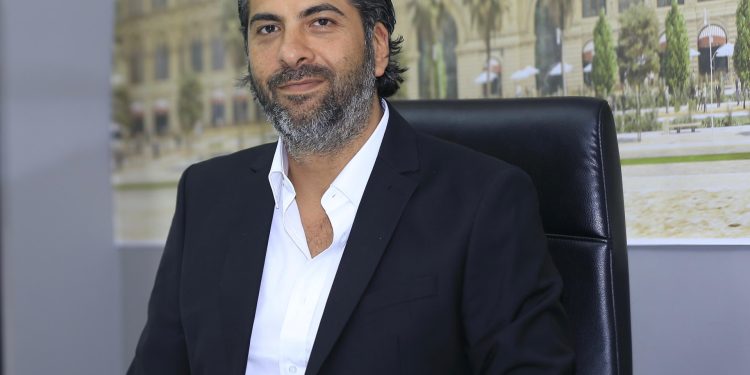 مهندس أحمد أبو زيد: لا توجد فقاعة عقارية ولكن وارد حدوث تباطؤ في بيع وحدات مخصصة لفئات محددة
