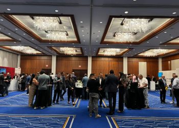 أقبال كبير من العملاء بالولايات المتحدة على معرض «عقارات النيل» بنيوجيرسي باليوم الأول من انطلاقه