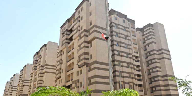 وزير الإسكان يعلن موعد القرعة العلنية للمتقدمين لحجز الوحدات السكنية بمشروع «فالي تاورز» بمدينة حدائق أكتوبر