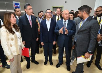 وزير الصناعة يفتتح توسعات مصنع القاهرة للصناعات الغذائية «كرافت هاينز» بمدينة السادس من أكتوبر