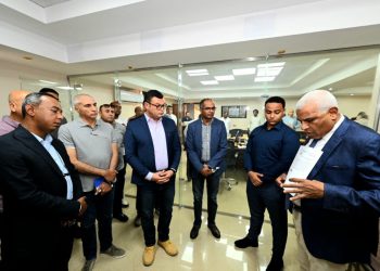 فى مستهل زيارته التفقدية للمدينة: وزير الإسكان يتابع إجراءات تطبيق خطة التحول الرقمى بمدينة أسوان الجديدة