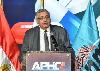 خلال مؤتمر الأهرام الرابع للدواء .. دكتور «محمد عوض تاج الدين» الرئيس يتابع ملف الدواء بشكل يومي