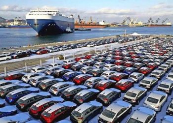 قرارات جديدة بشأن الإفراج الجمركي على سيارات المعاقين.. تفاصيل