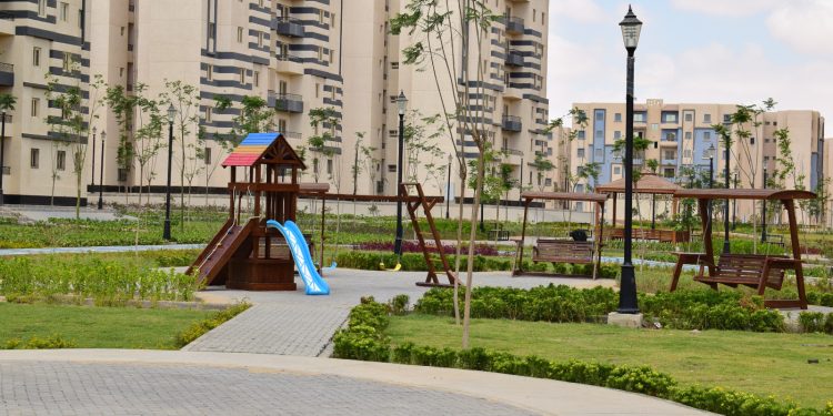 وزير الإسكان: الانتهاء من تنفيذ وتسليم 4944 وحدة سكنية جديدة بالمبادرة الرئاسية «سكن لكل المصريين» بأكتوبر الجديدة