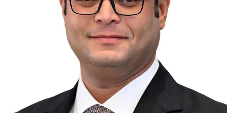 وزير الإسكان يُصدر قرارين بإزالة التعديات الواقعة على مساحة 119 فدانا بمدينتي الفشن وبني مزار الجديدتين