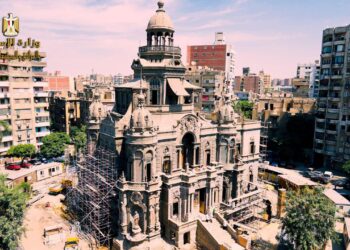 وزير الإسكان يتابع مشروعات إعادة إحياء القاهرة الإسلامية والفاطمية بمحافظة القاهرة