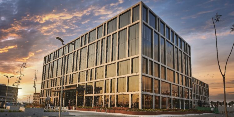 كايرو فستيفال سيتي يعزز دوره كمجمع رائد للشركات العالمية باستقبال المقر الجديد لشركة هواوي في مصر