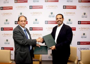 تعزيزًا لمشروعها ريجنتس سكوير .. «الشركة الدولية للتطوير العقاري» توقع عقد إشراف هندسي مع محرم باخوم