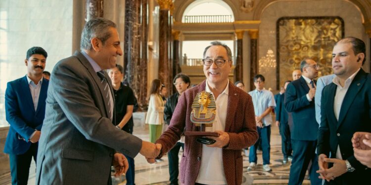 المهندس خالد عباس يستقبل وفد مجموعة شركات «تايتان كابيتال» أكبر الشركات العاملة في مجال العقارات باليابان