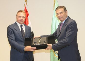 وزيرا الزراعة والتموين يبحثان مع وزير الزراعة الإيطالي التعاون في مجال تحقيق الأمن الغذائي