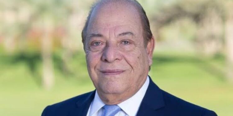 الدكتور سمير عارف يستعرض الفرص الاستثمارية للعملاء في أول سمارت كومباوند فيلات بالعاشر من رمضان