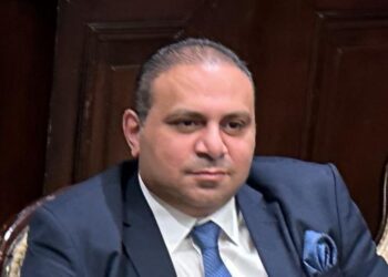 أحمد زكي: إعادة صياغة القرارات والشروط مع صندوق النقد الدولي معناه أن مصر وجدت البديل الآمن للإقراض والتمويل