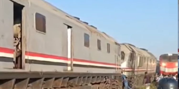 وزارة الصحة: إصابة 20 راكبا في تصادم قطاري المنيا