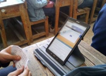 بـ 105 جنيه.. التعليم تحسم تسليم التابلت لطلاب الثانوية العامة | تفاصيل