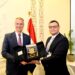 على هامش فعاليات المنتدى الحضرى العالمى .. وزير الإسكان يعرض الفرص الاستثمارية المتاحة بالمدن الجديدة على وزير الاستثمار والتطوير الإقليمي بسلوفاكيا