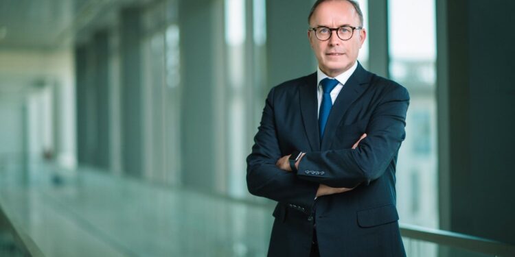 84 مليار جنيه ودائع العملاء ببنك كريدي أجريكول مصر   .. 51.9 مليار جنيه إجمالي قيمة القروض بالبنك خلال 9 اشهر الأولي من العام